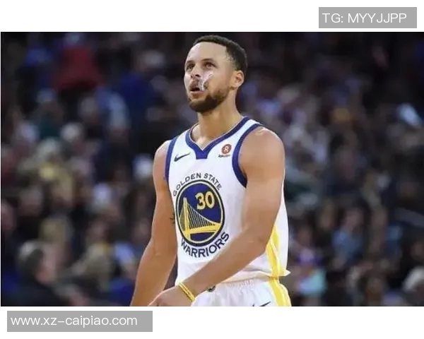 克莱半场表现稳健11投4中三分球命中3个贡献11分2篮板1封盖 克莱半场表现稳健11投4中三分球命中3个贡献11分2篮板1封盖